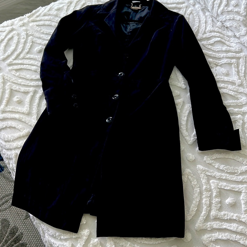 Guess lightly Lined Black Coat💗